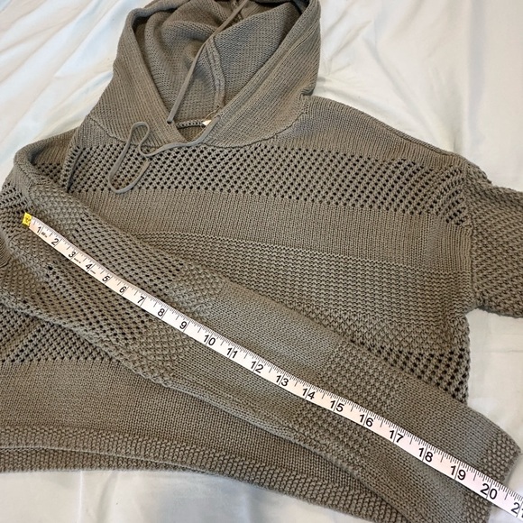 Garage M Olive Green Open Knitted Monochrome Striped Cropped Hoodie Pullover - Picture 4 of 15